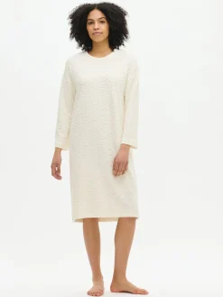 Nanso Yöasut Ja Oloasut*GEPARDI oloasu mekko -