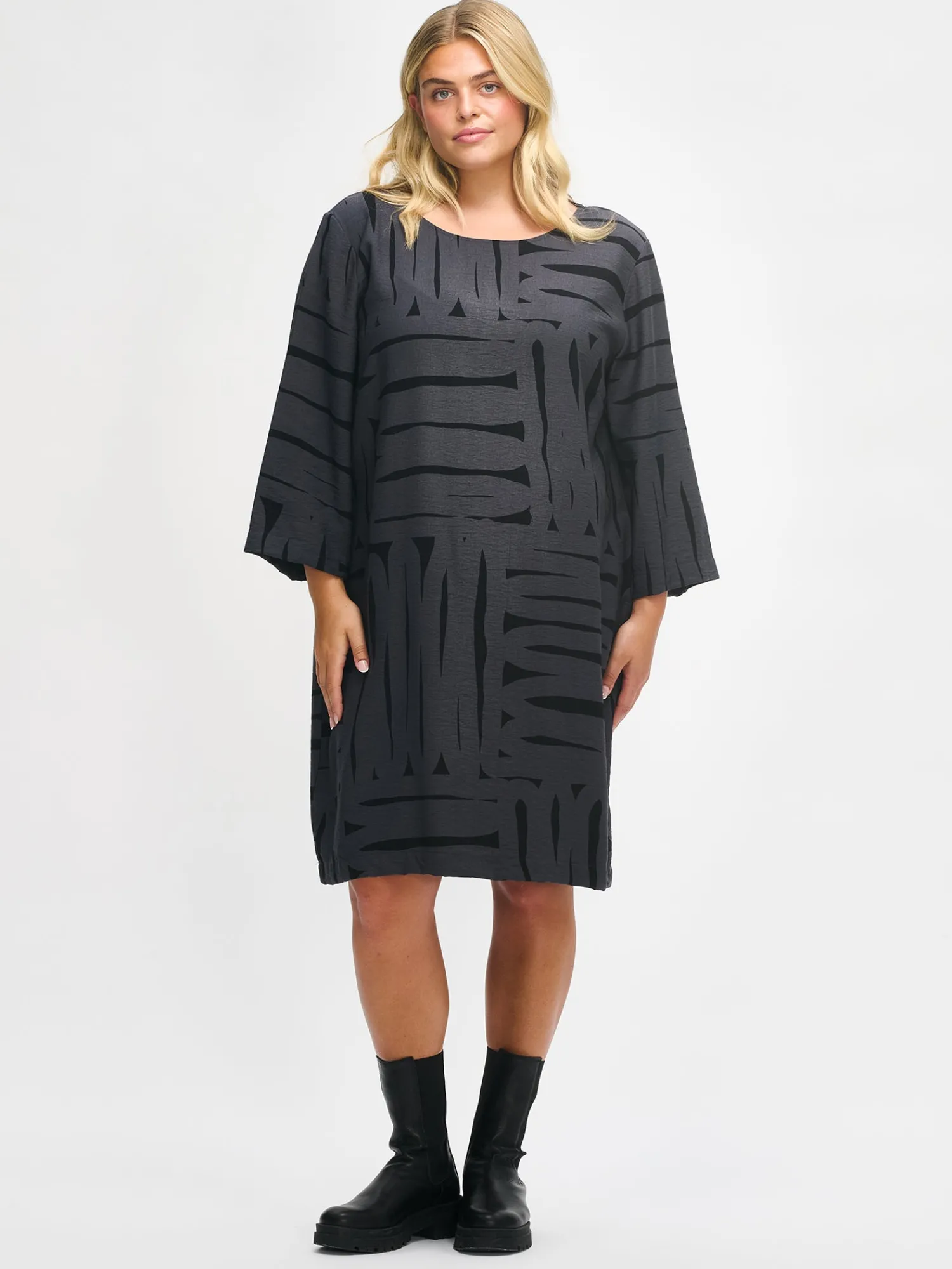 Nanso Mekot*KAIKU lyhyt kangasmekko -