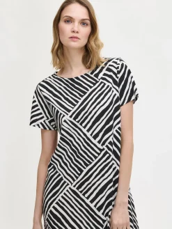 Nanso Yöasut Ja Oloasut*KAISLI lyhyt yöpaita -