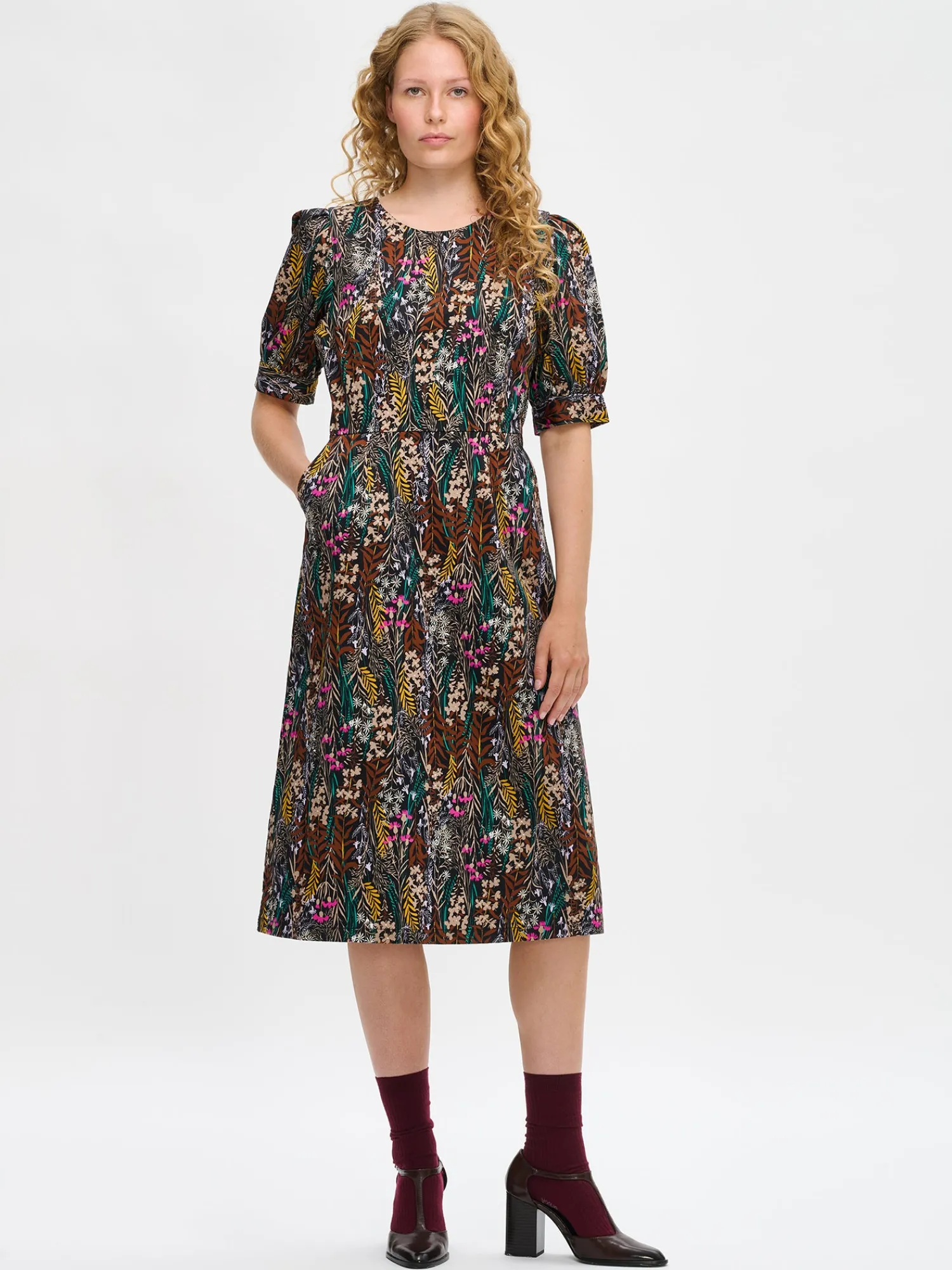 Nanso Mekot*KUUTAMO pitkä kangasmekko -