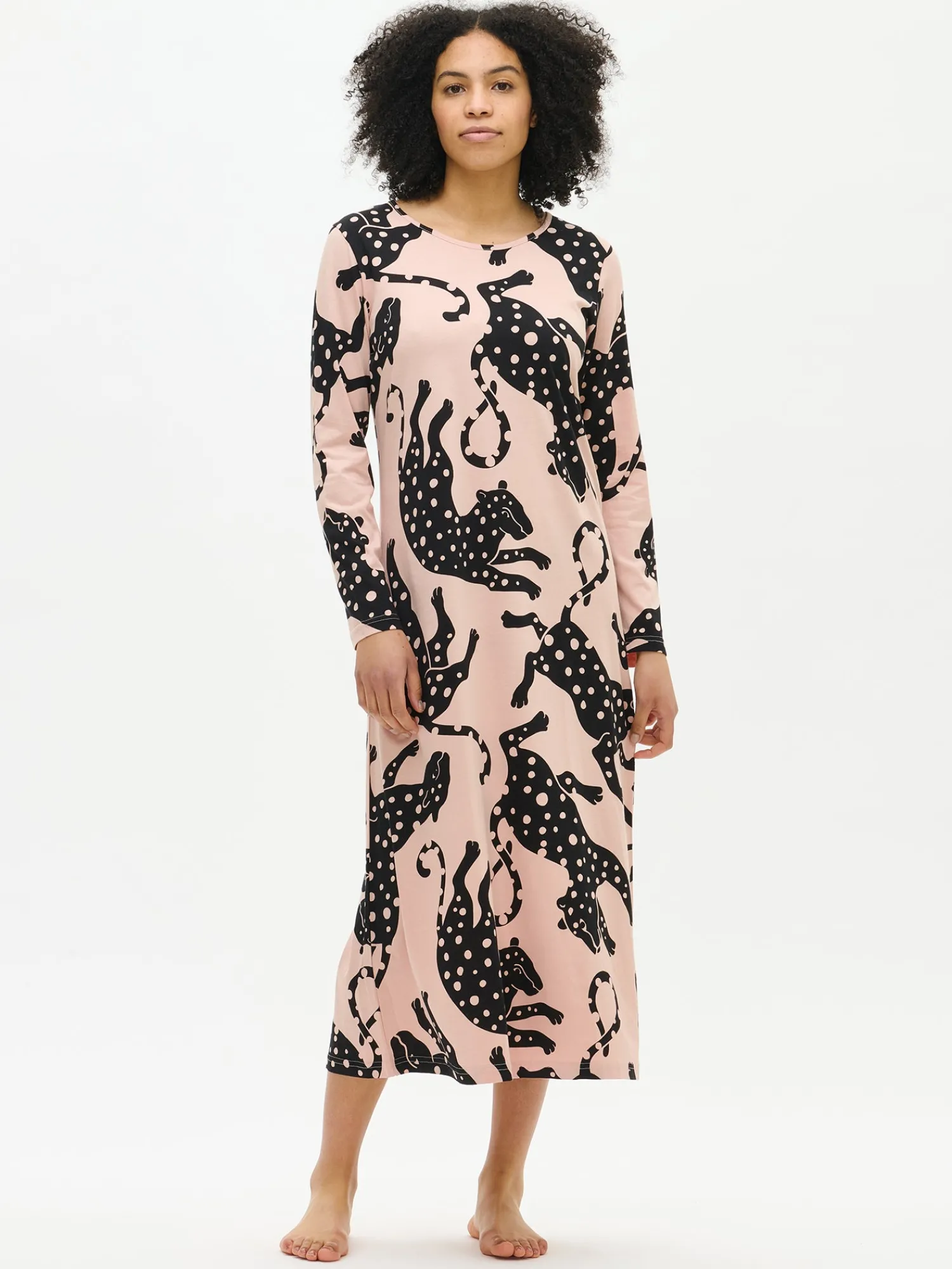 Nanso Yöasut Ja Oloasut*LEONORA pitkähihainen pitkä yöpaita –