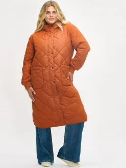 Nanso Takit, Jakut Ja Liivit*MAXI HOOD tikkitakki -