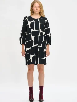 Nanso Mekot*MUURI mekko - mustavalkoinen