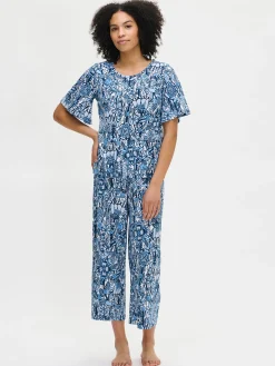 Nanso Yöasut Ja Oloasut*OODI t-paita -