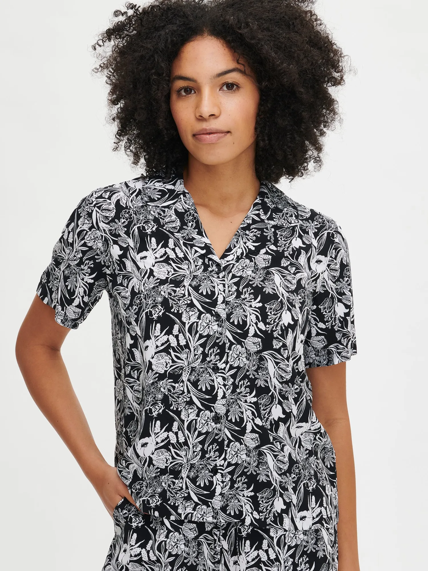 Nanso Paidat Ja Tunikat*PIENI FLORISTI paitapusero -