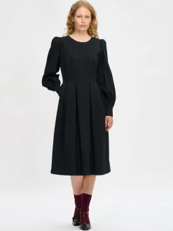 Nanso Mekot*RELIEFI pitkä mekko -