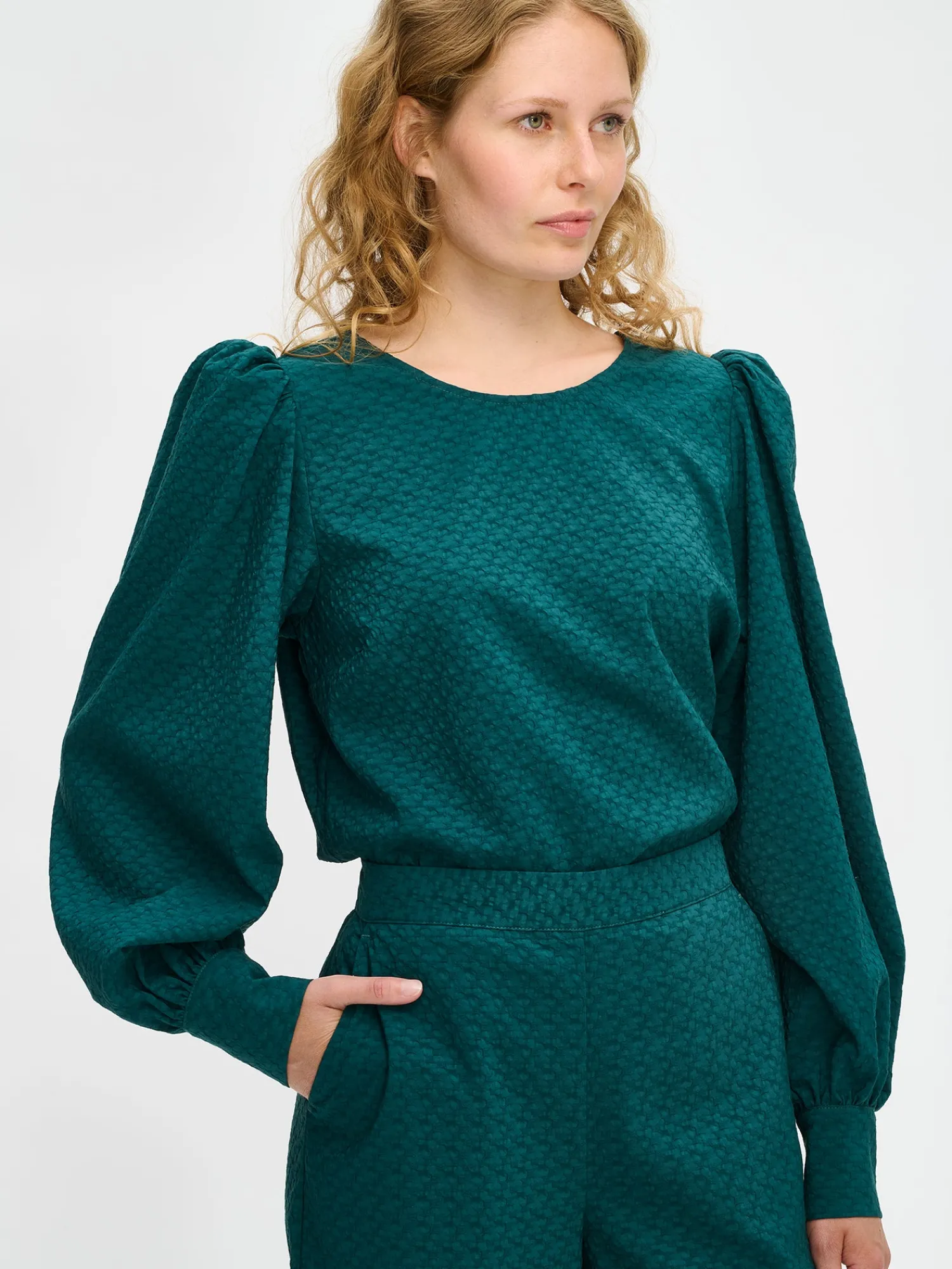 Nanso Paidat Ja Tunikat*RELIEFI pusero -