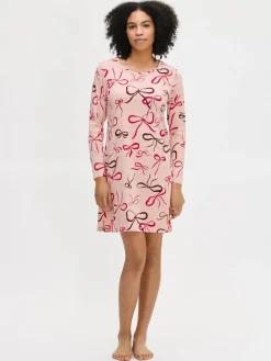 Nanso Yöasut Ja Oloasut*RUSETTI lyhyt yöpaita -