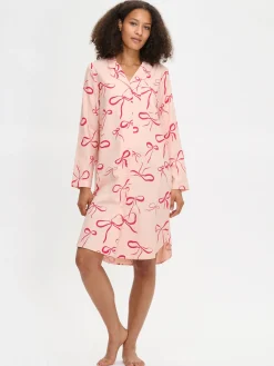 Nanso Yöasut Ja Oloasut*RUSETTI mekko - vaaleanpunainen