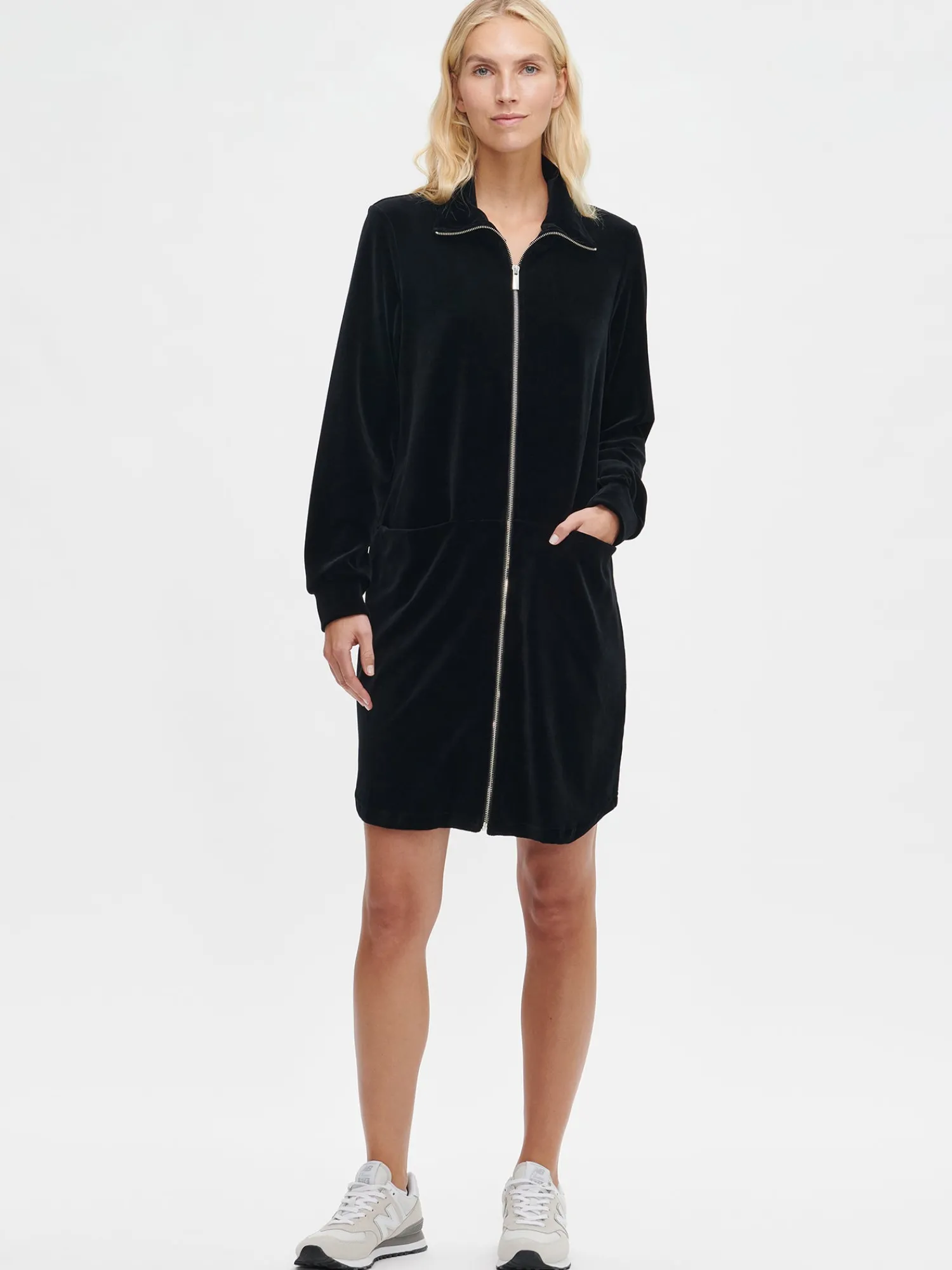 Nanso Yöasut Ja Oloasut|Takit, Jakut Ja Liivit*VELUURI takki -