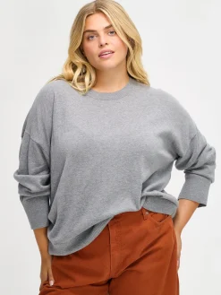 Nanso Neuleet*VILLIS neulepusero -