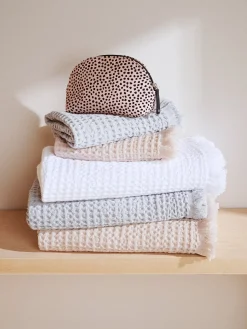 Nanso Pyyhkeet Ja Kosmetiikkalaukut*VOHVELI kylpypyyhe -